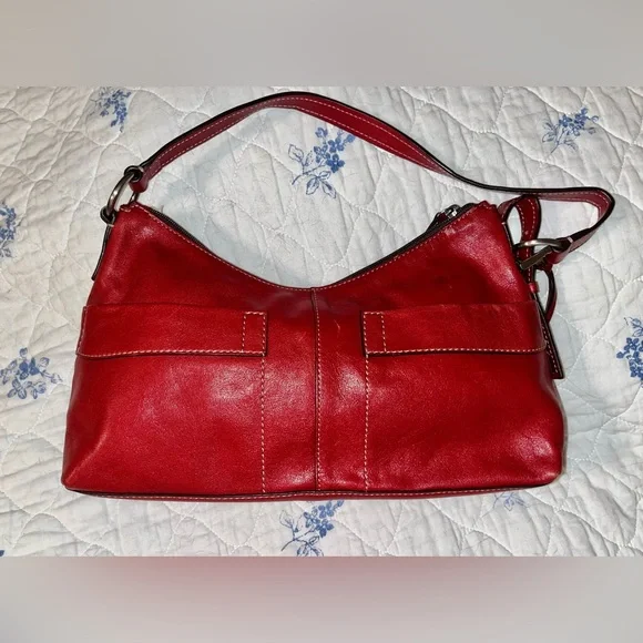 Fossil Emily Cherry Red Leather Shoulder Bag NEW!! - Picture 4 of 12